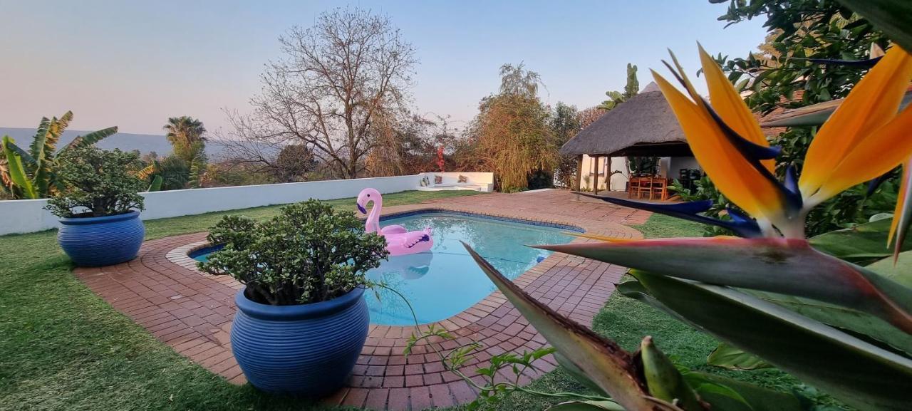 Hotel On The Ridge Pretoria-Noord Exterior foto